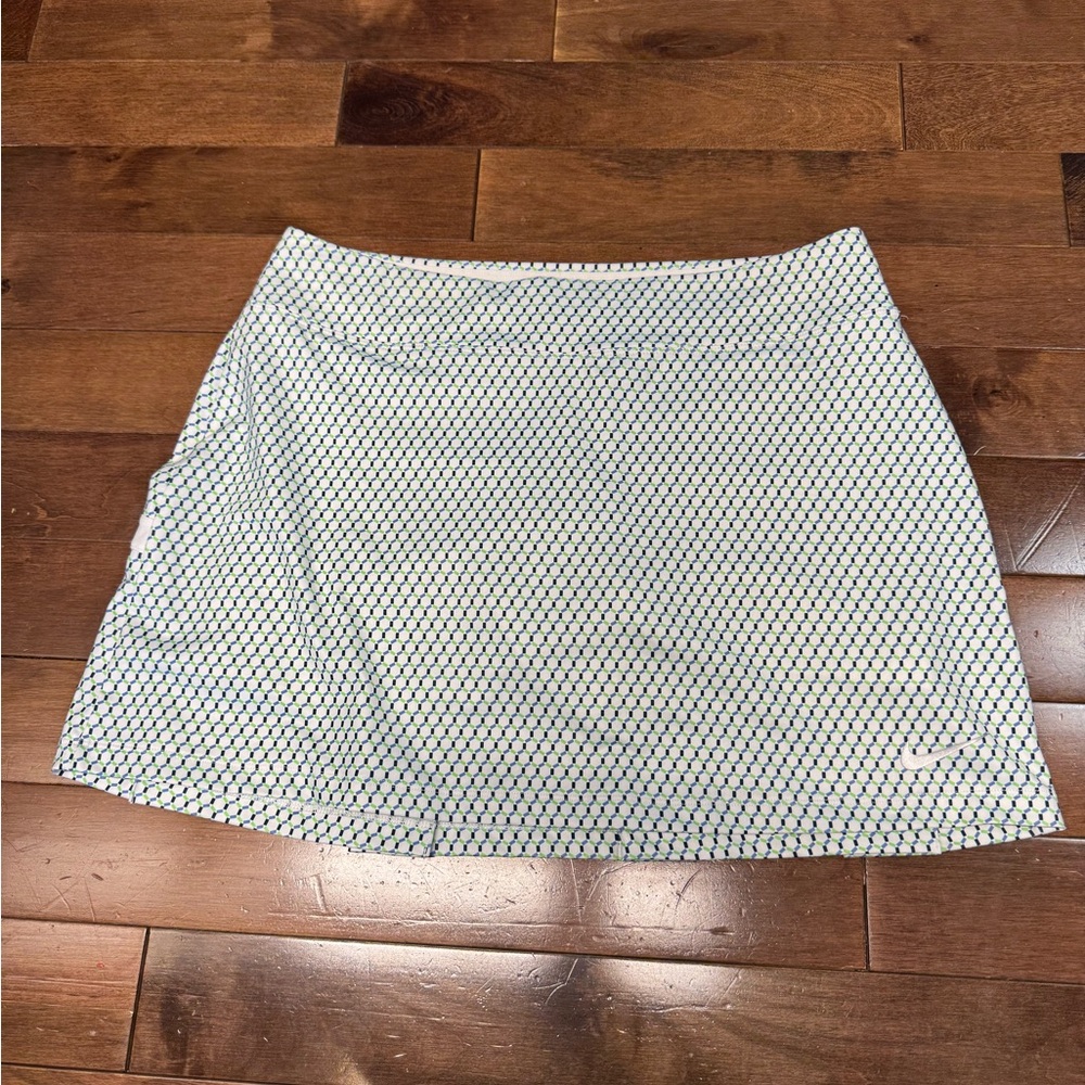 Nike golf tennis Skort Dri fit women’s M